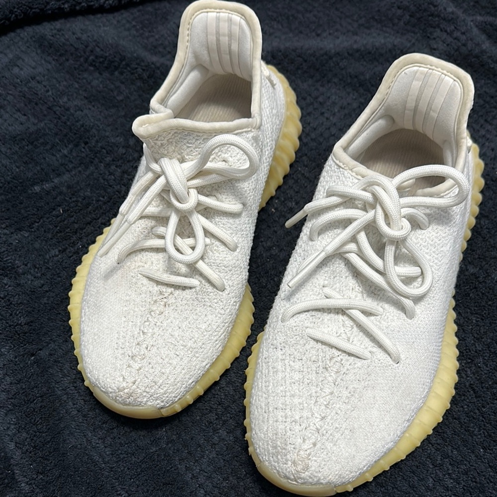 Adidas Yeezy Boost 350 V2 Cream White Sneakers